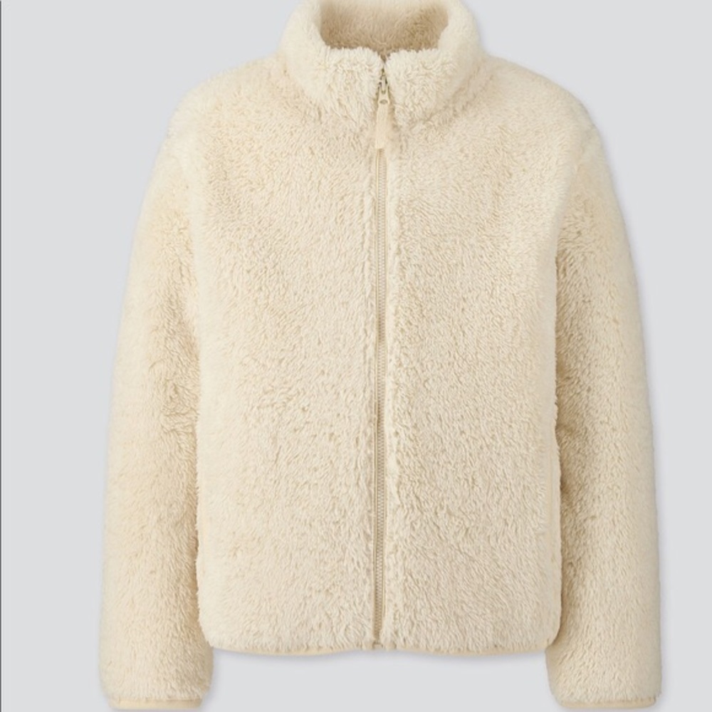 Uniqlo fluffy jacket
